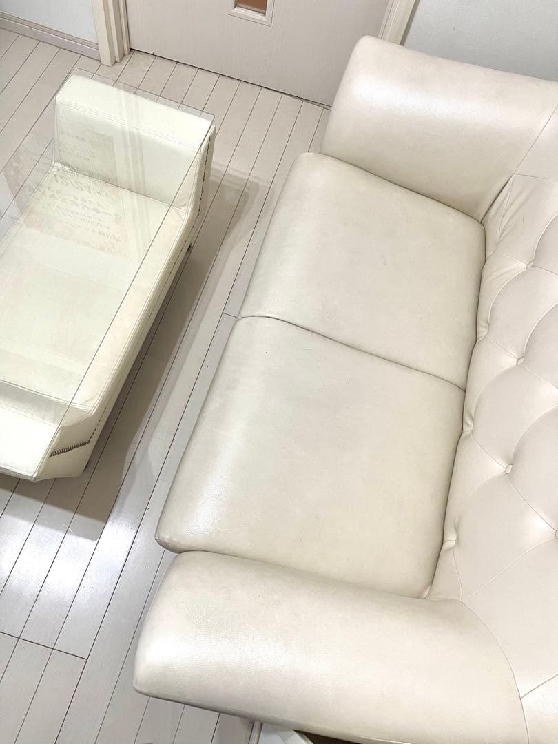 オフホワイトレザー ソファー