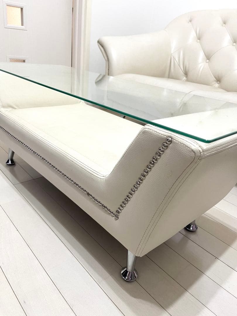 オフホワイトレザー ソファー