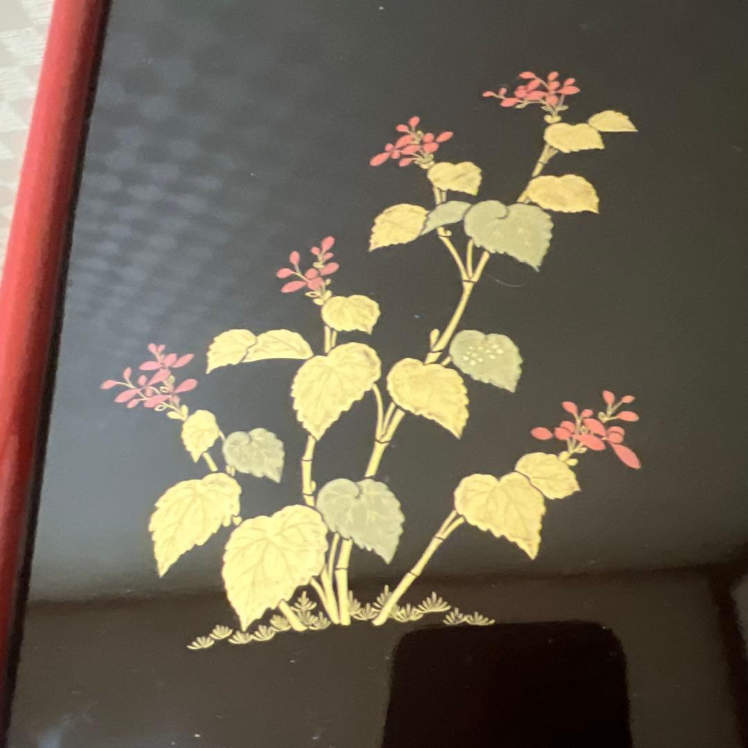 逸品！　レア！　東京美術倶楽部本郷家所蔵　蒔絵本塗お盆五客　時代保管箱