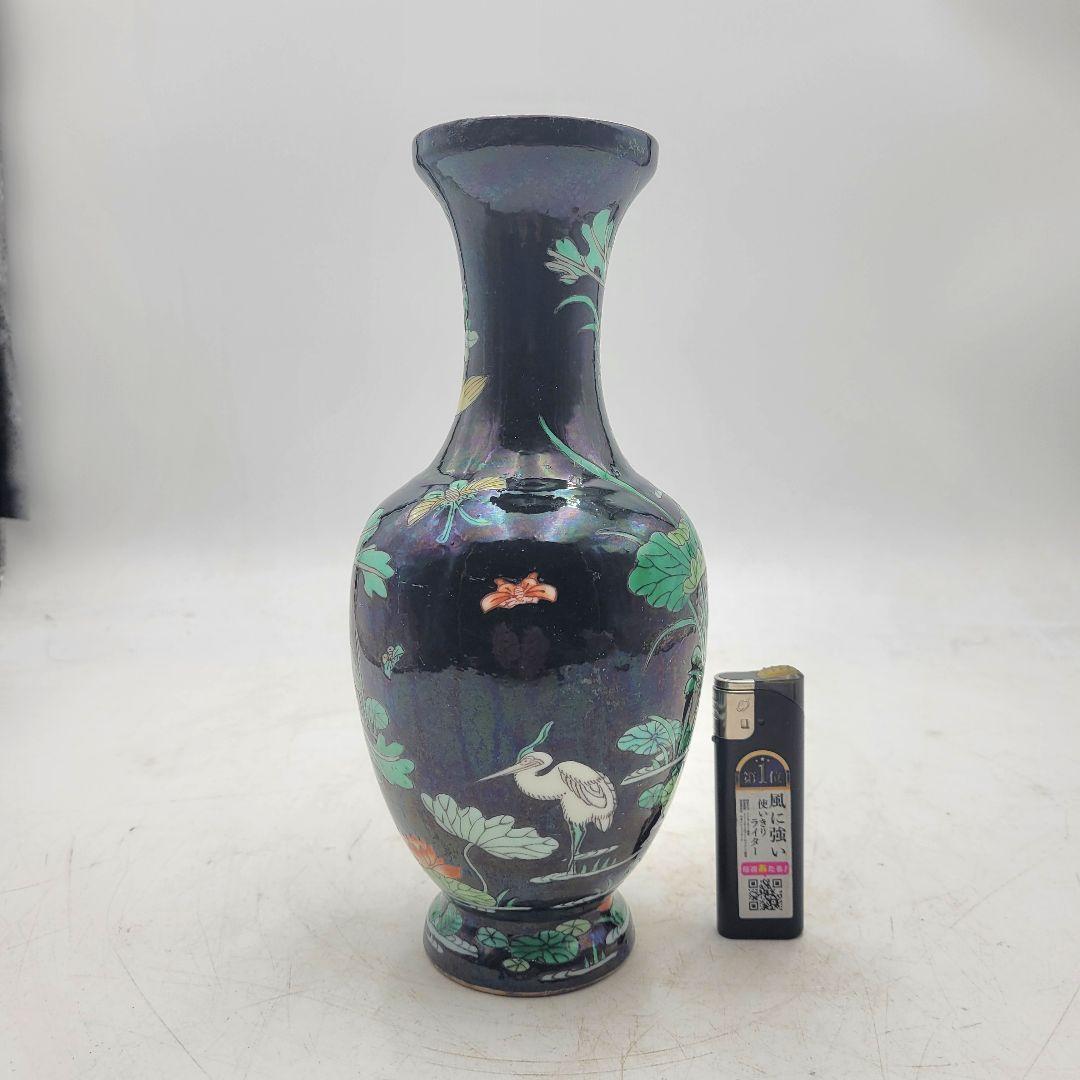 したん　中国美術　黒地に五彩　花瓶　時代物　清朝　箱無し