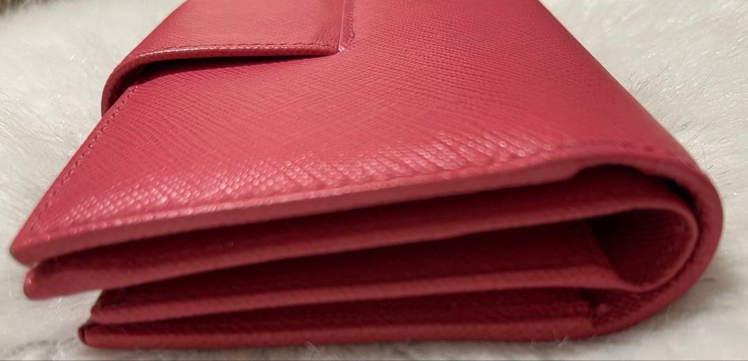 【PRADA】プラダ財布☆サフィアーノ☆コンパクトウォレット☆ピンク美品