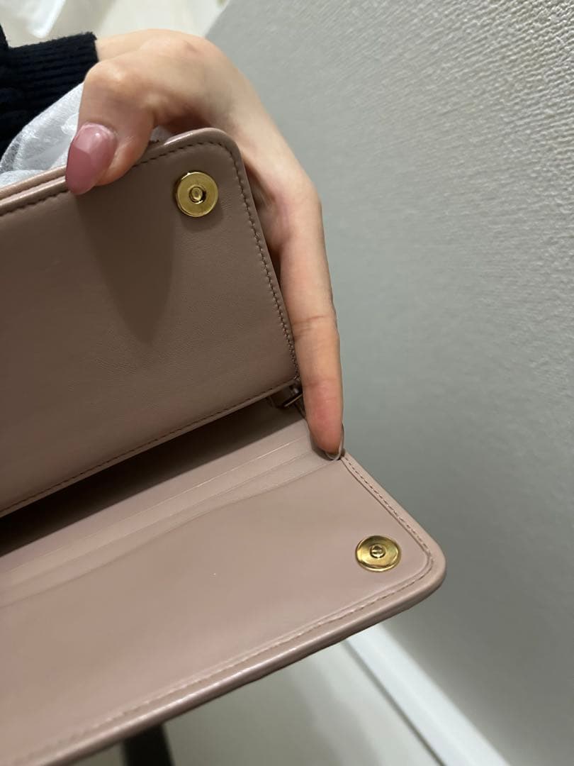 miumiu マテラッセ　ミニバッグ