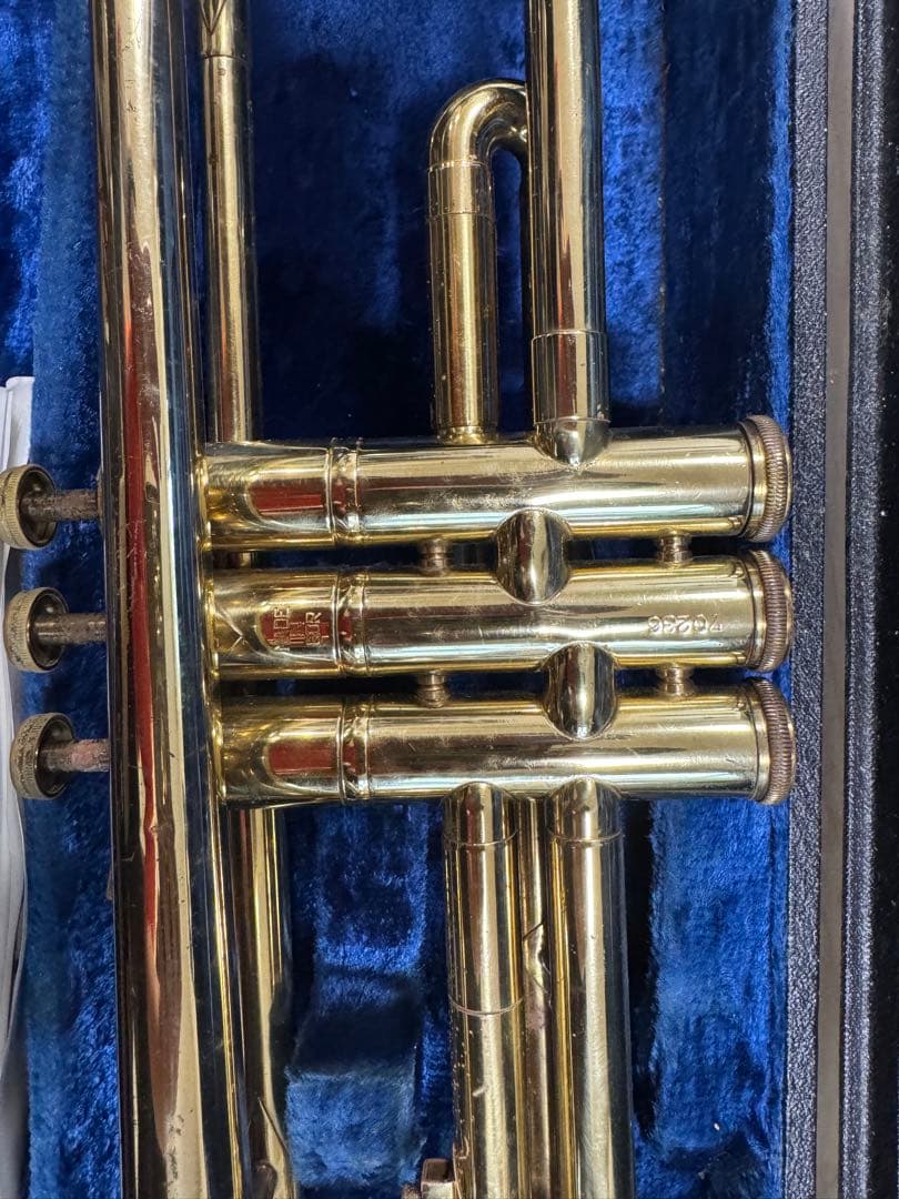 0413-4 カワイのゴールドトランペット