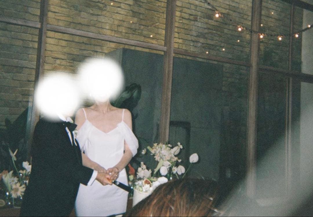 【週末セール！！】オフショルダー ウェディングドレス