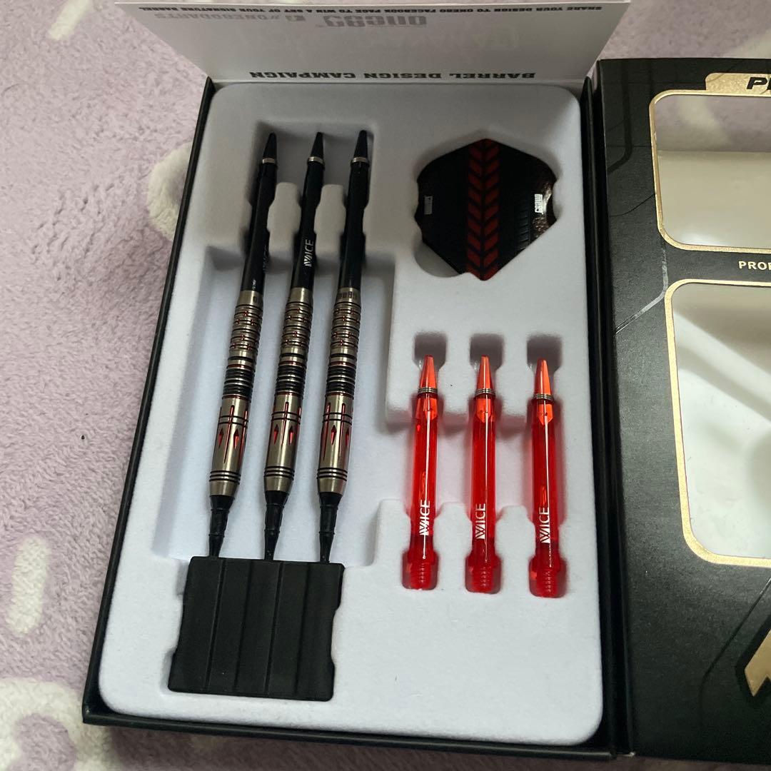 TEAM ONE80 YONG THANAWAT ダーツセット 23g