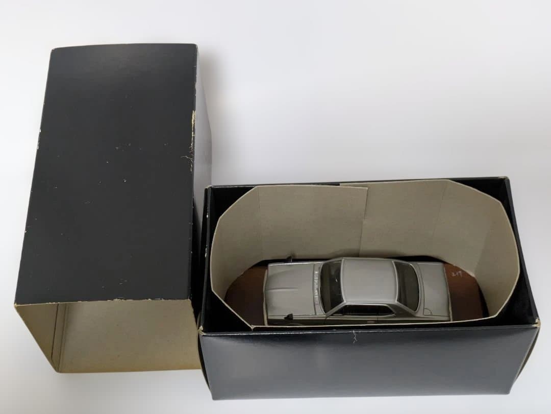 AMS 1/43 日産 スカイライン GT-R KPGC10 300台限定