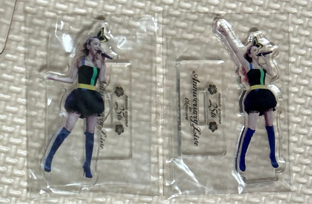 安室奈美恵さんアクリルスタンドガチャ