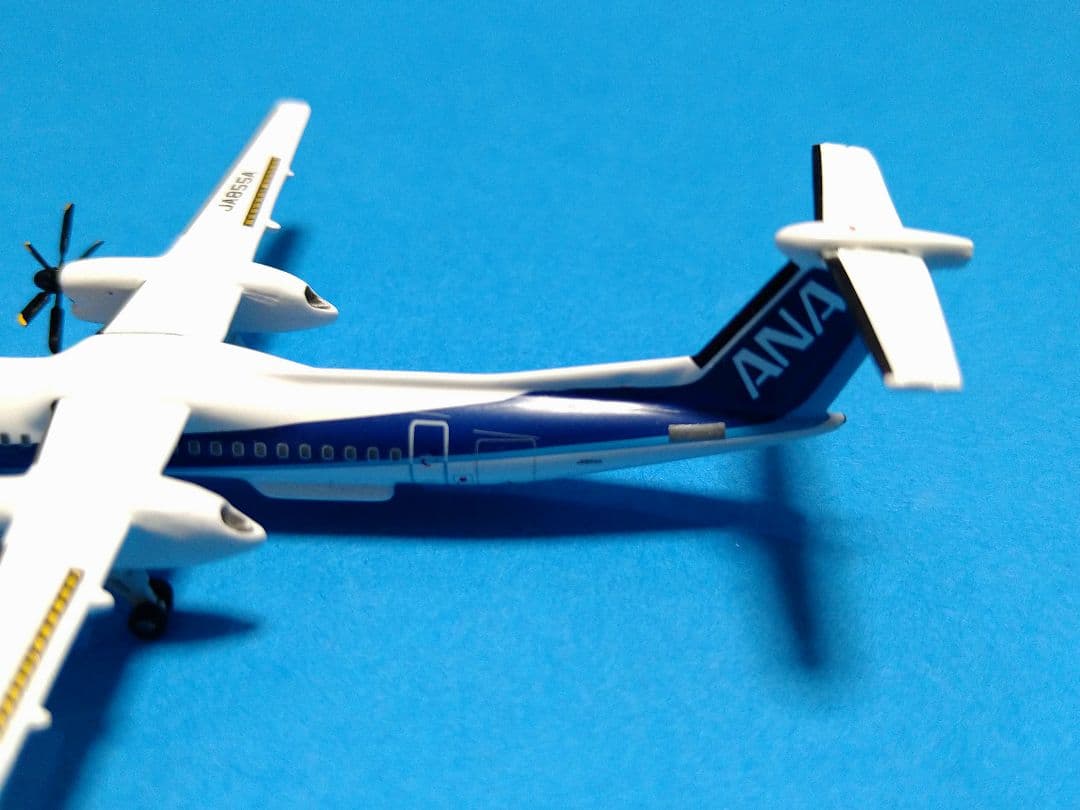 ANA全日空 DHC-8-402Q Dash 8 JA855A 1/400 - メルカリ