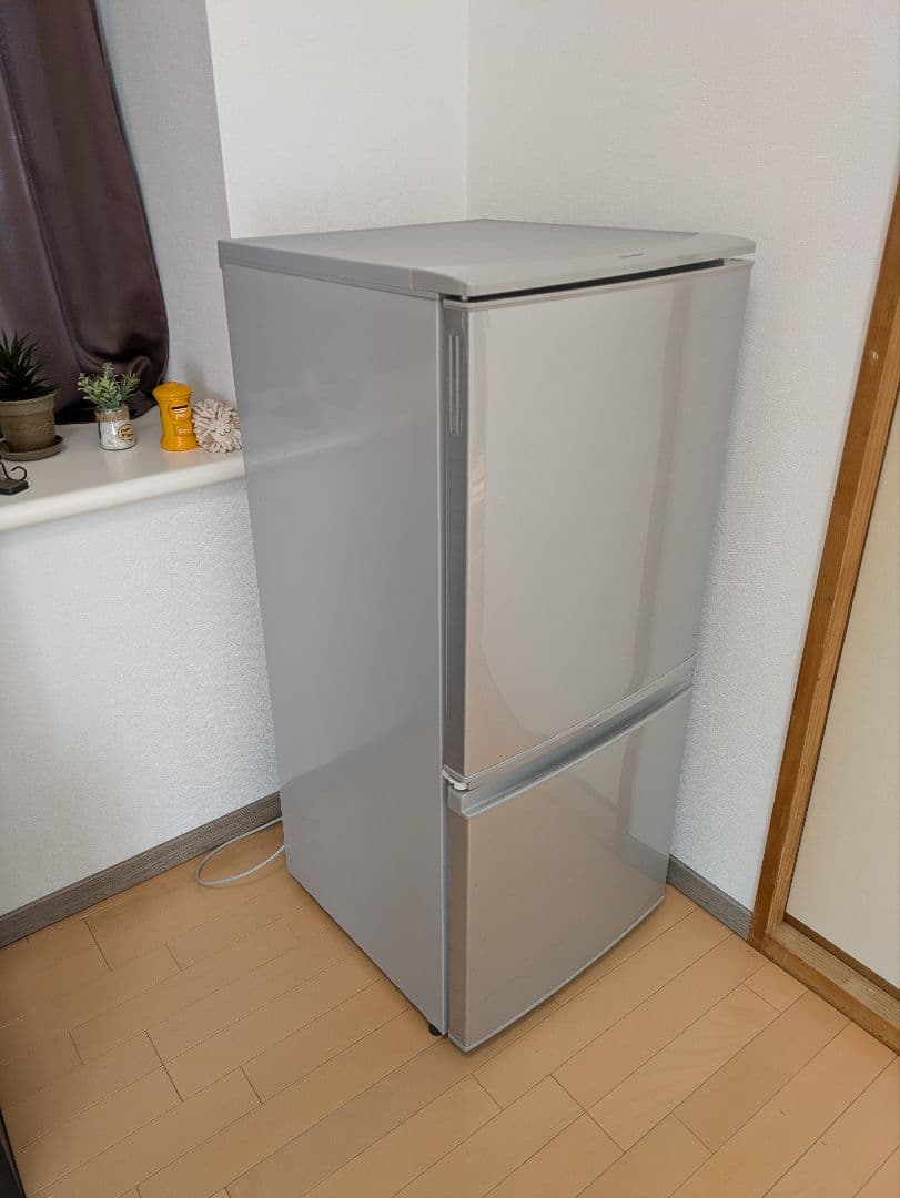 【送料込】どっちもドア SHARP 2016 137L SJ-D14B-S