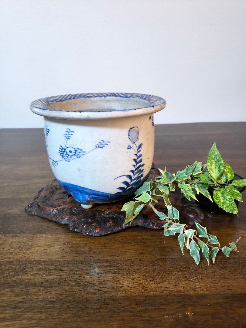 骨董　古伊万里　　明治時代　三足植木鉢　ジャンクガーデン