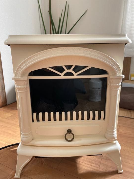 暖炉型ファンヒーター ニトリ