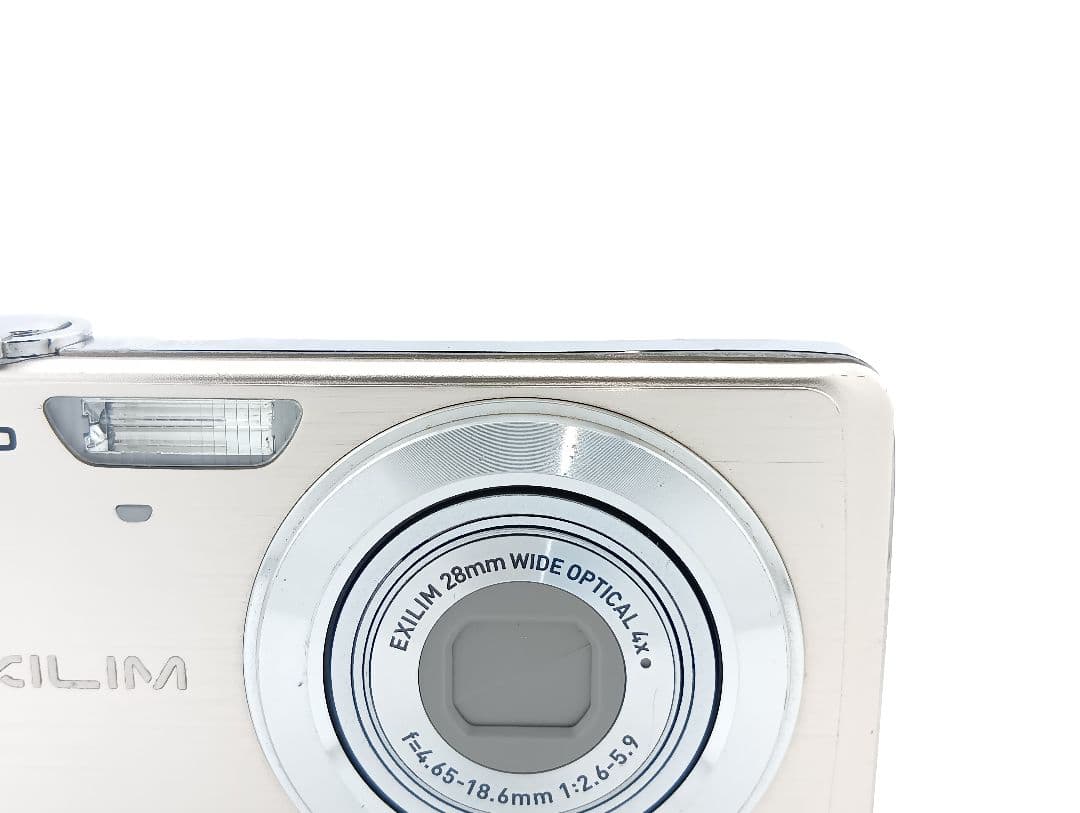 CASIO Exilim 10.1メガピクセル デジタルカメラ - メルカリ