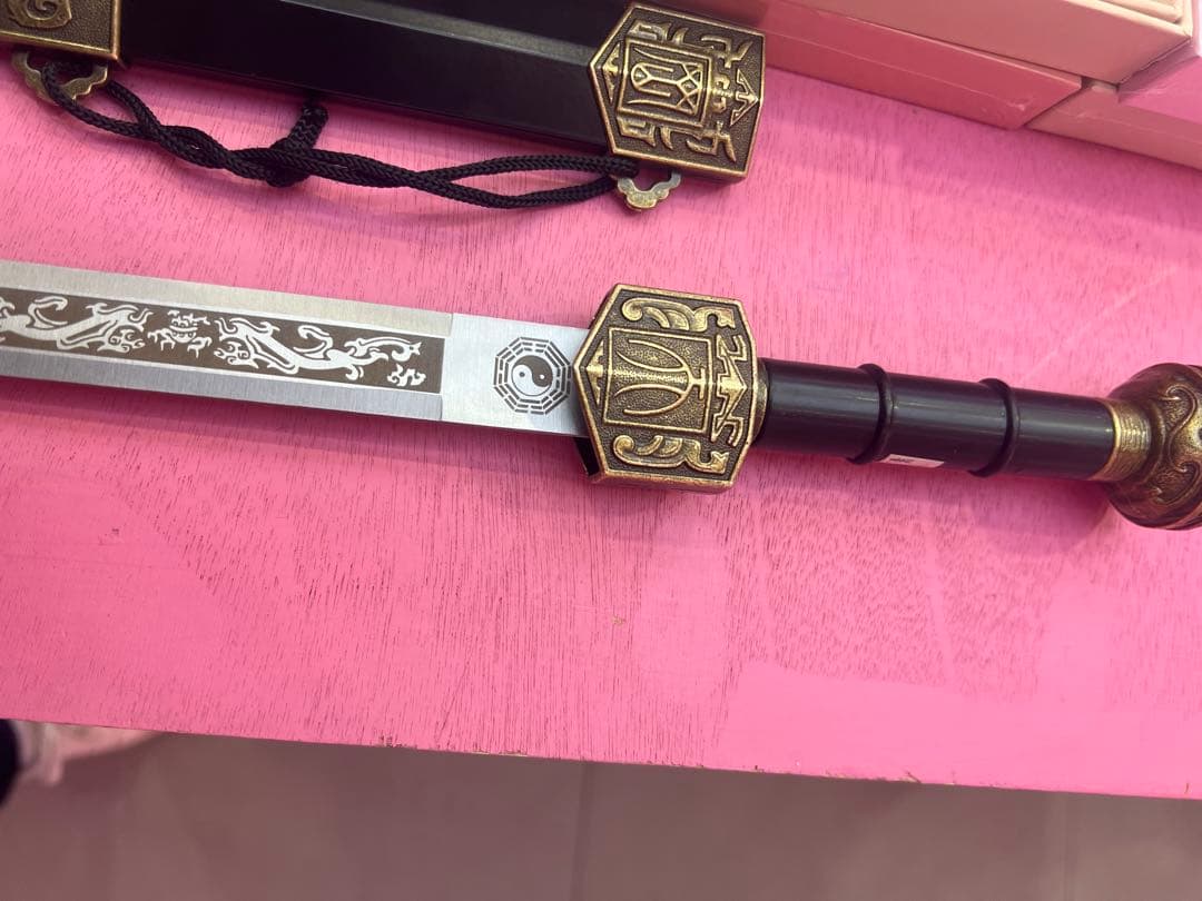 装飾付模様入り刀