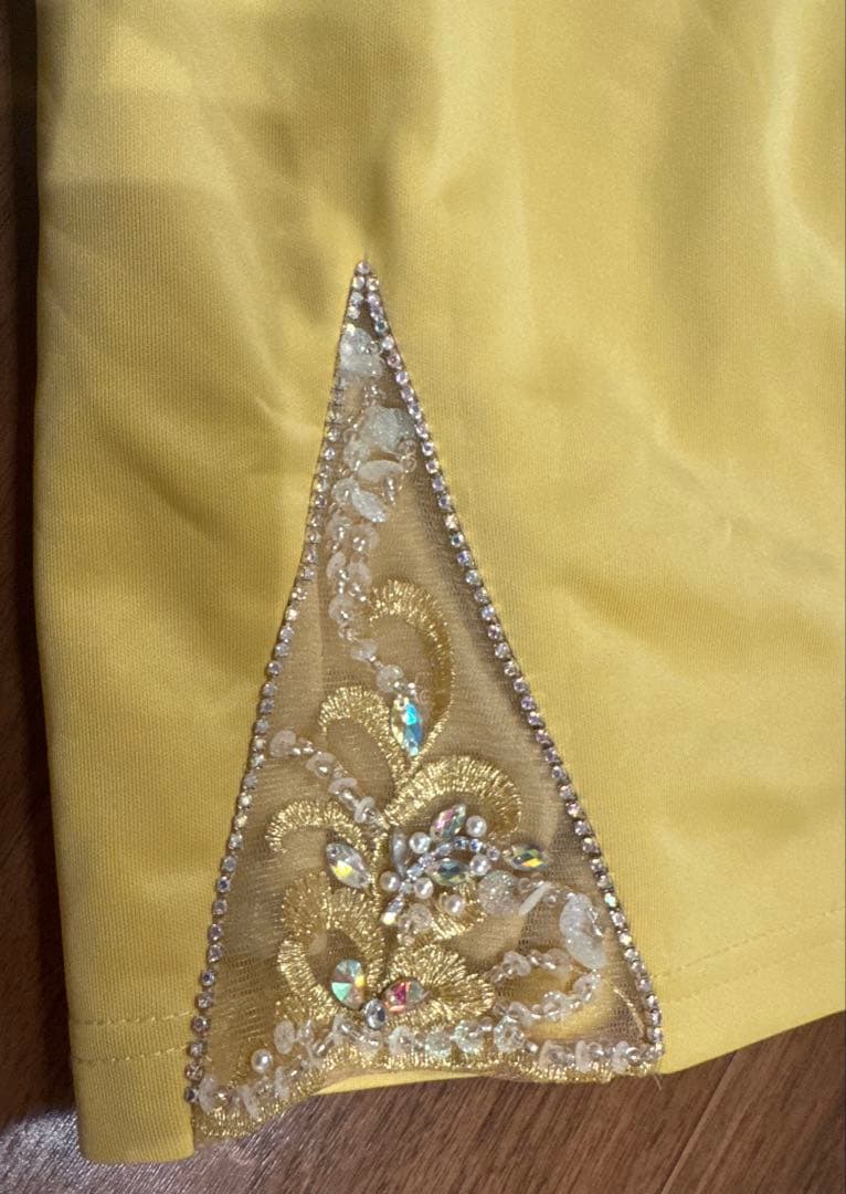 エンジェルアール　ビジューミニドレス