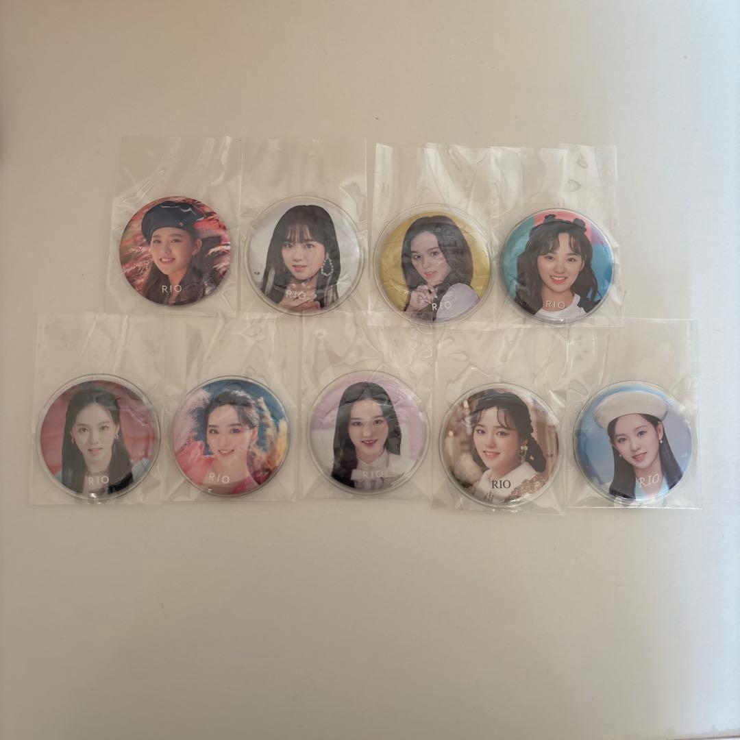 NiziU リオ 缶バッジ まとめ売り - メルカリ