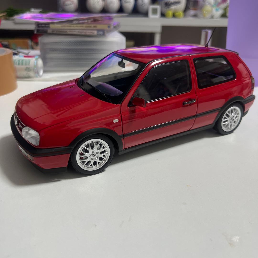 ノレブ 1/18 フォルクスワーゲン ゴルフ GTi ゴルフⅢ