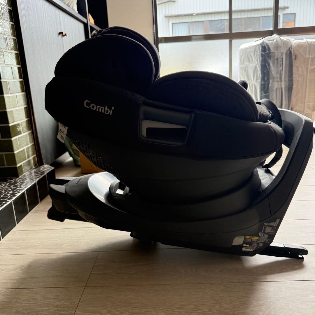 コンビ THE S ベージュ ダークグレー ISOFIX ZC-690
