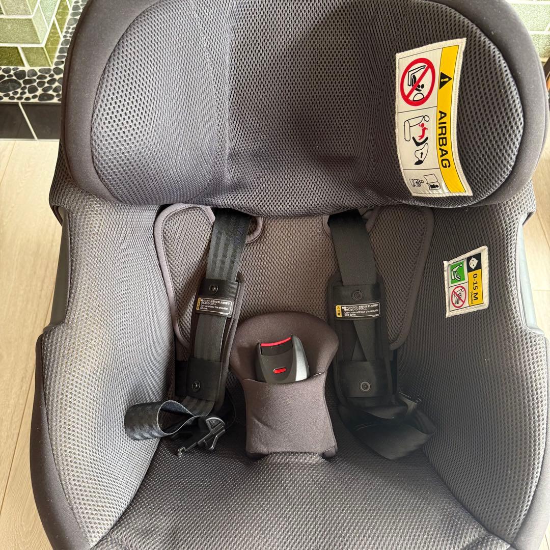 コンビ THE S ベージュ ダークグレー ISOFIX ZC-690