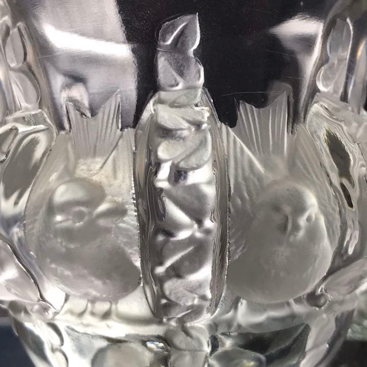 ラリックハートフラワーベース