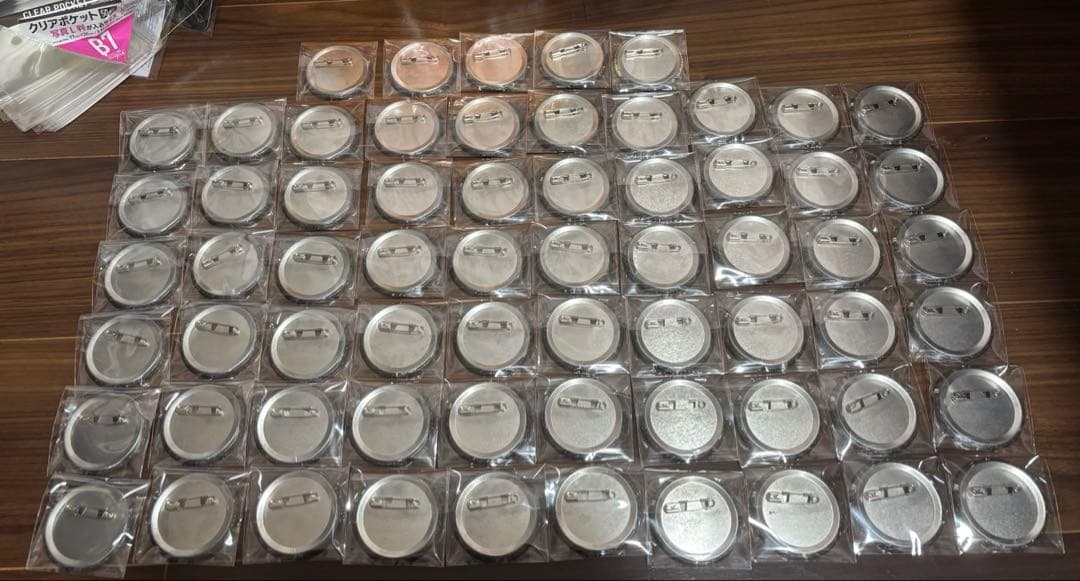 【最終値下げ・定価】KnightA そうま 缶バッチ 初期 デフォ まとめ売り