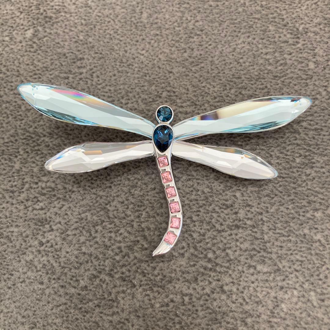 スワロフスキー トンボブローチ - メルカリ