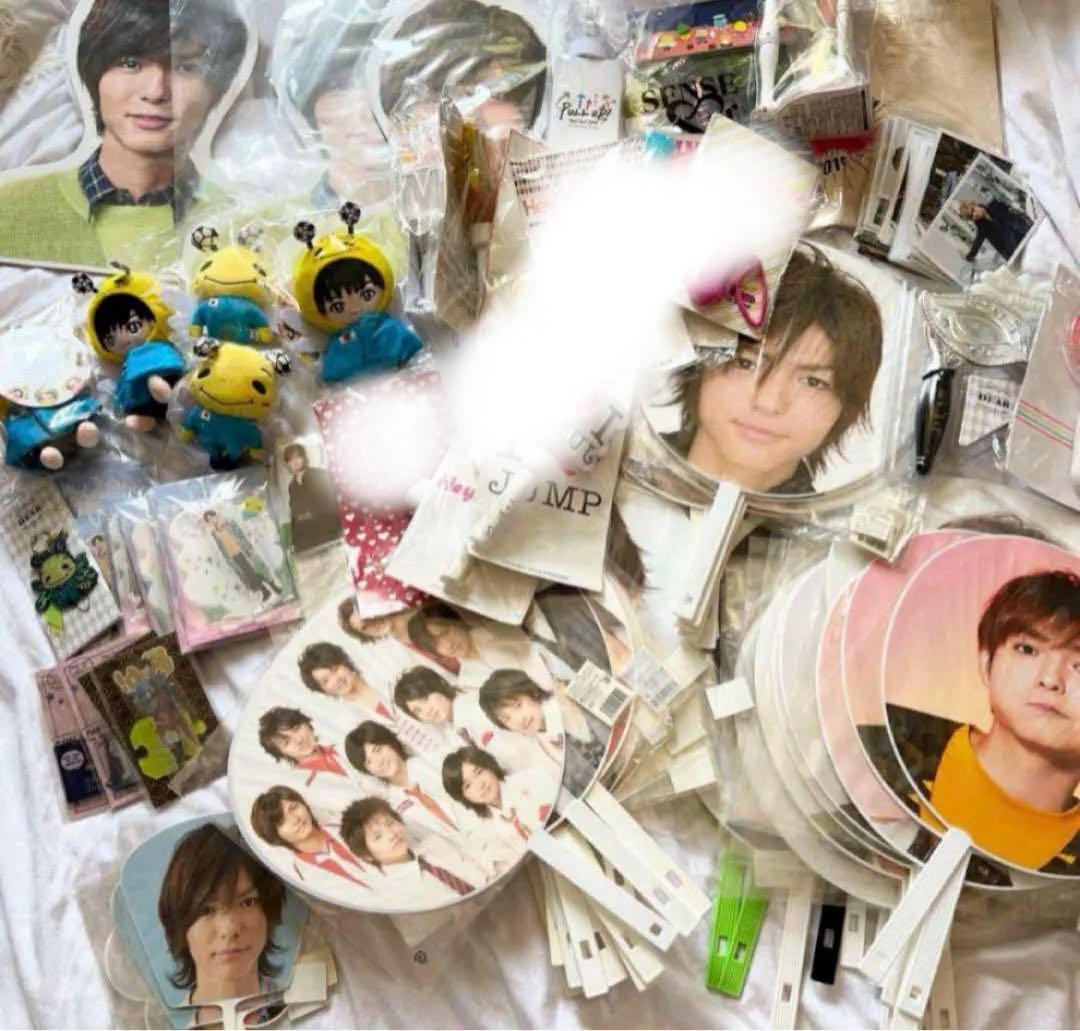 Hey!Sɑy!JUMP グッズ セット まとめ売り Amazon.co.jp: Hey! Say! JUMP グッズ まとめ売り : おもちゃ