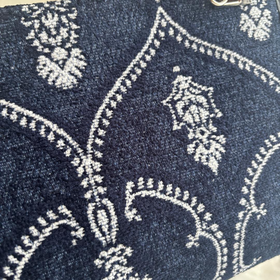 【新品未使用】A VACATION　TEARS　チェーンハンドバッグ　ネイビー