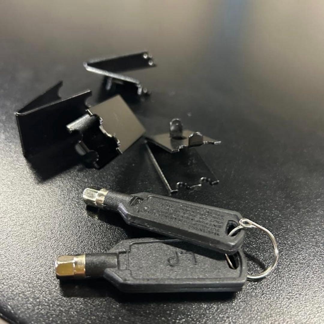 【2018年製】さくら製作所　SB75 動作確認済み　棚板、鍵付き