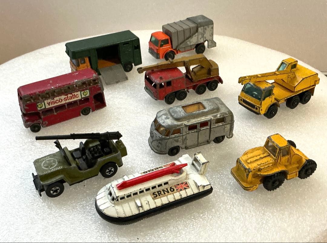 主に英国製 マッチボックス ミニカー コレクション箱入 セット