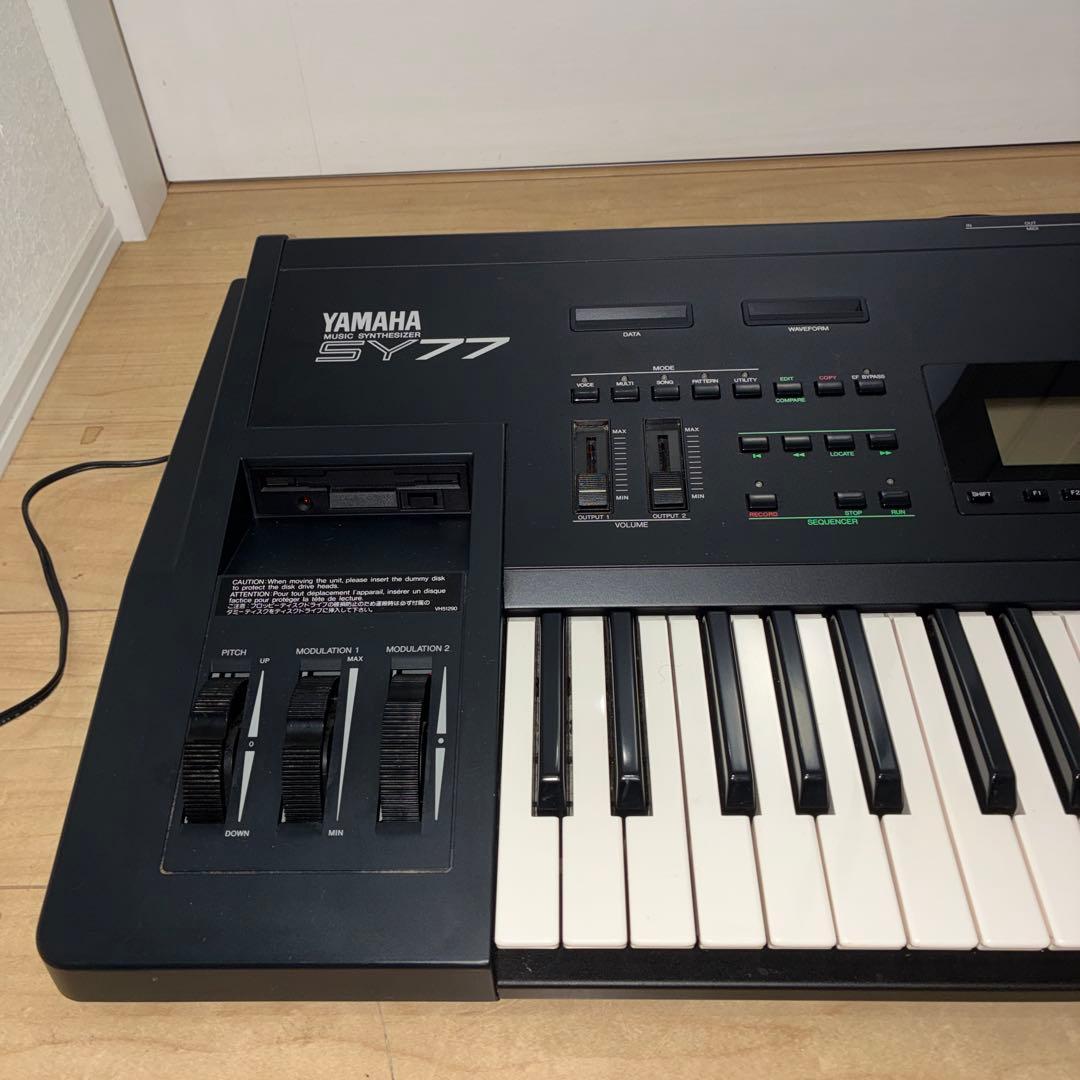 動作品 YAMAHA SY77 シンセサイザー 名機