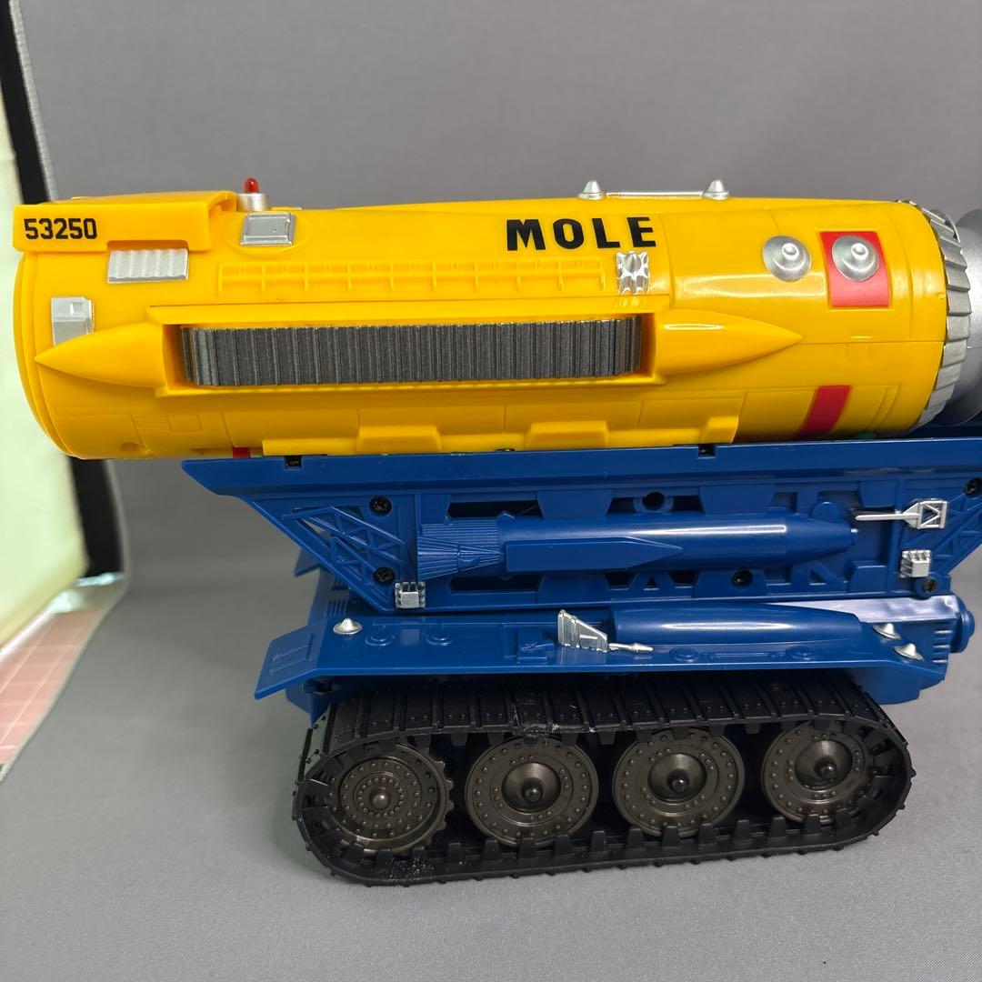 タカラ　サンダーバード　ラジコン　ジェットモグラ