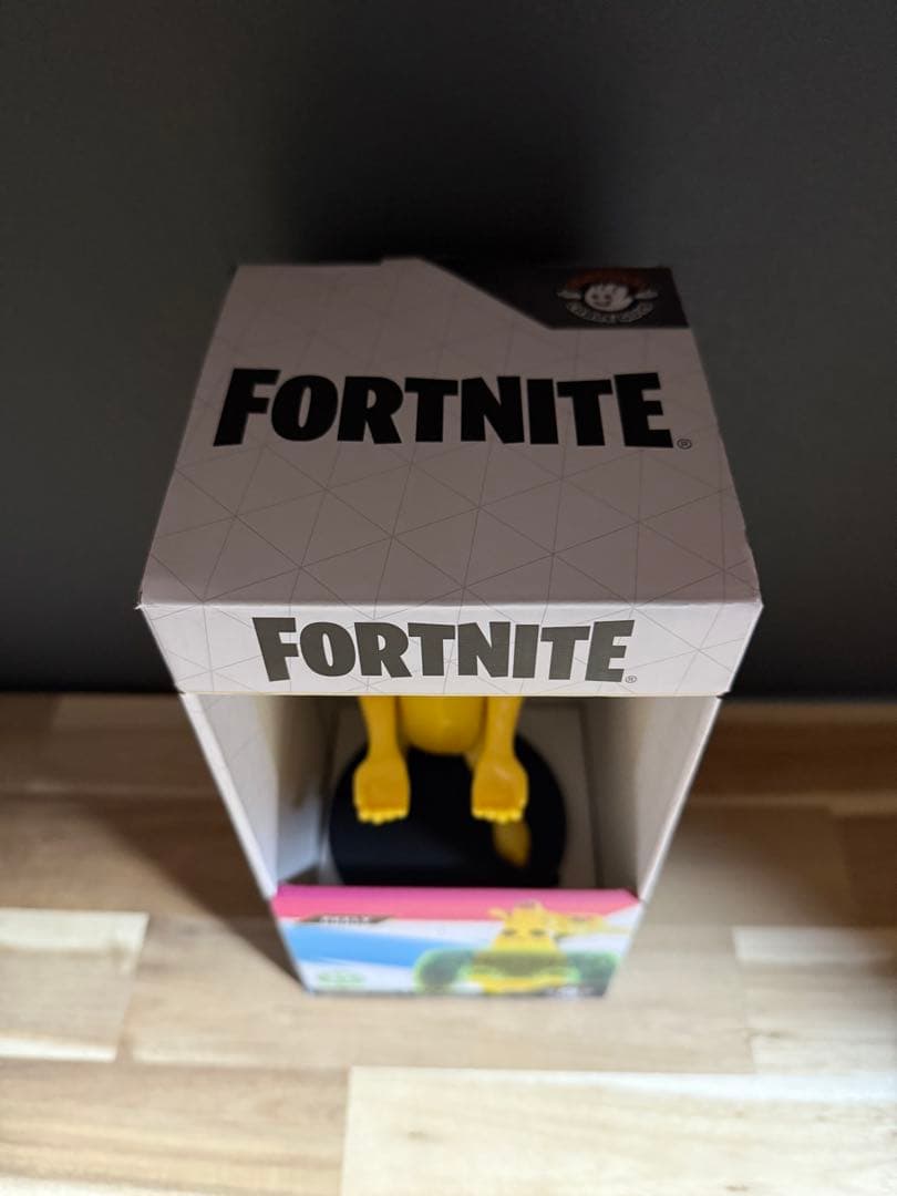 海外正規品ピーリーコントローラースタンド フォートナイトケーブルガイシリーズ