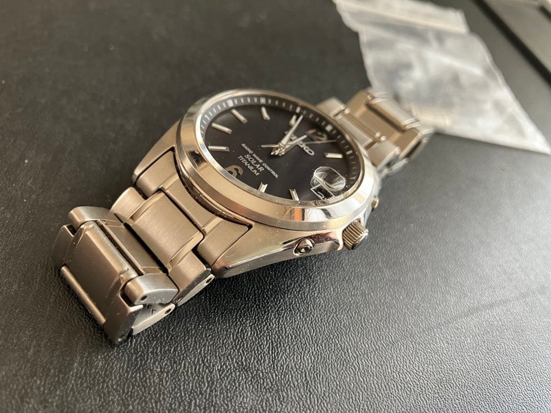 SEIKO チタン電波ソーラー時計 実用品