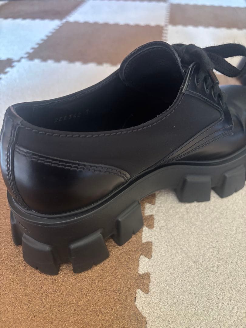 【美品】　PRADA モノリス　レースアップシューズ　プラダ　革靴　ローファー