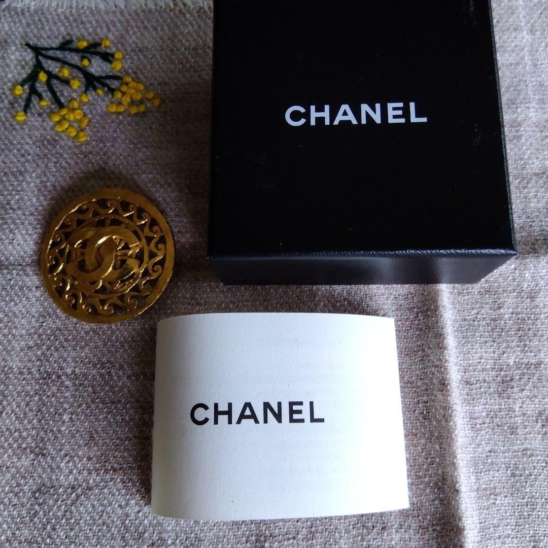CHANEL　ブローチ CHANEL ブローチ