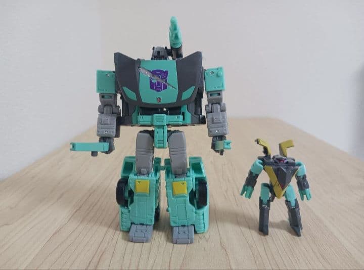 トランスフォーマー シャッタードグラス SG サイドスワイプ - メルカリ