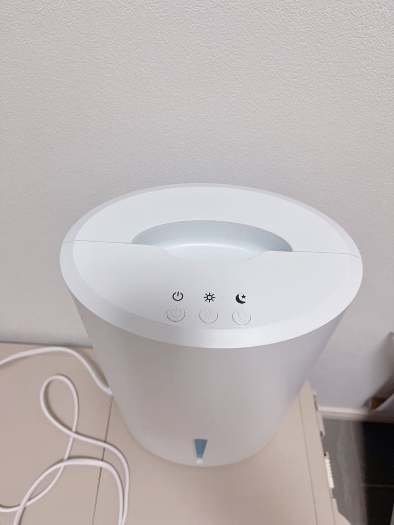 ✦除湿器 小型 除湿機 コンパクト 2000ml 大容量 ホワイト 20畳 除湿機