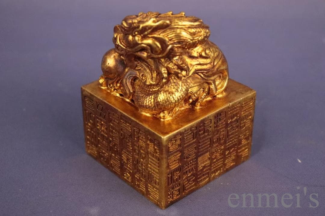 大型燭台一対】透彫菊花文 細密彫刻 蝋燭立 仏教美術 仏壇 仏具 骨董