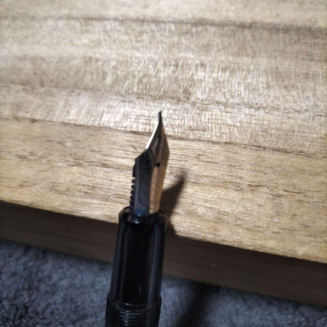 14K PILOT 万年筆 金色クリップ付き　値段相談可