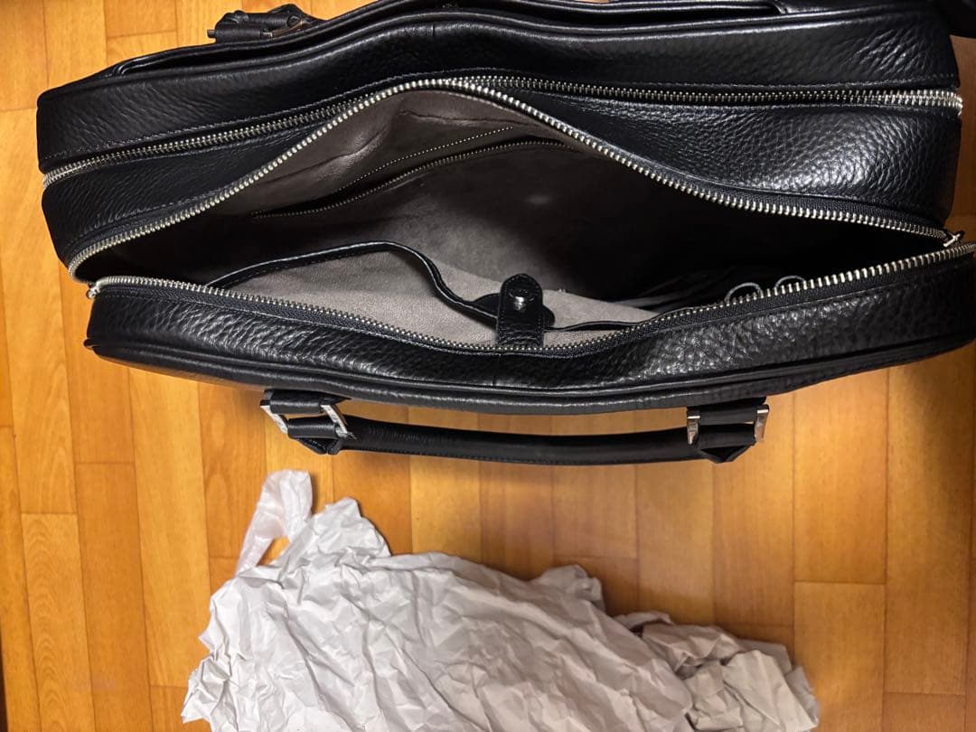 ペッレモルビダ 2室 2way メイデンボヤージュ ビジネスバッグ ショルダー付