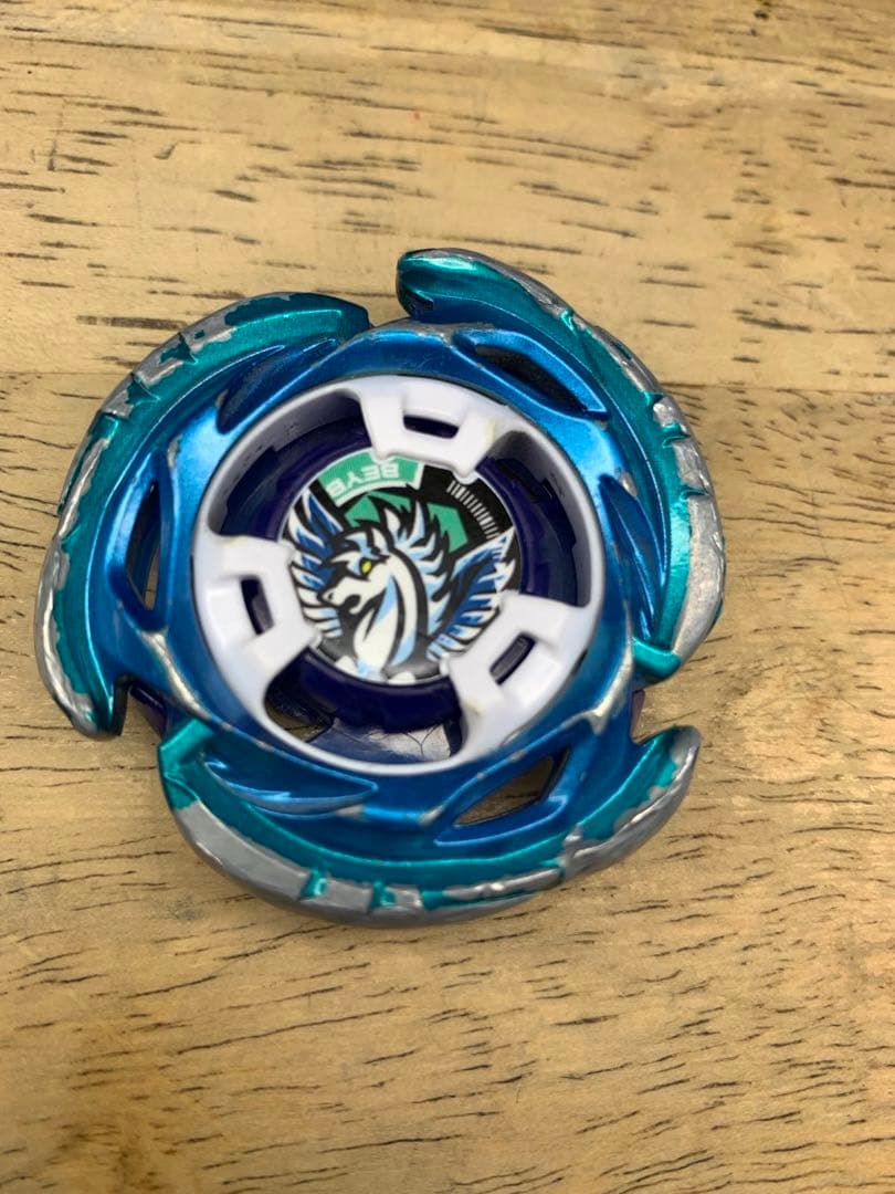 BEYBLADEX エアロペガサス BEYBLADEX ベイブレードX : エアロペガサスがファンクラブ特典に