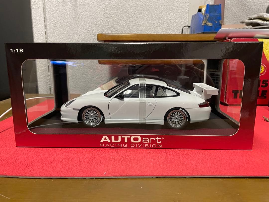 オートアート　ポルシェ911 カレラ オートアート 1/18 ポルシェ 911 カレラ 2.7 RS バイパー グリーン