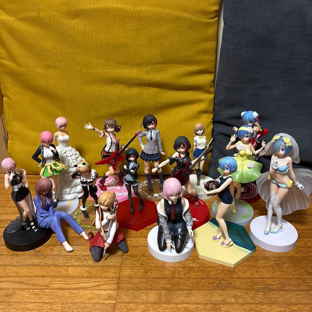 フィギュア アニメ まとめ売り - メルカリ