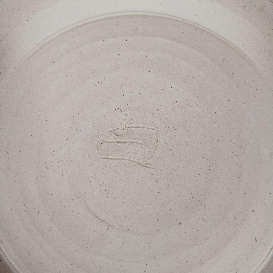 由の黒い大皿　陶器　約28cm