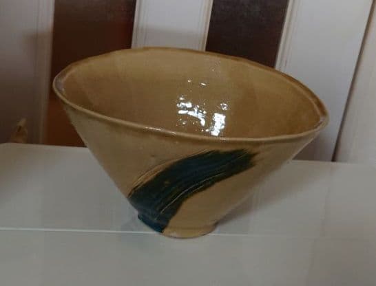 ダイナミックな作品インパクトのある器. ♦️大鉢、♦️本日特別お値下げ‼️