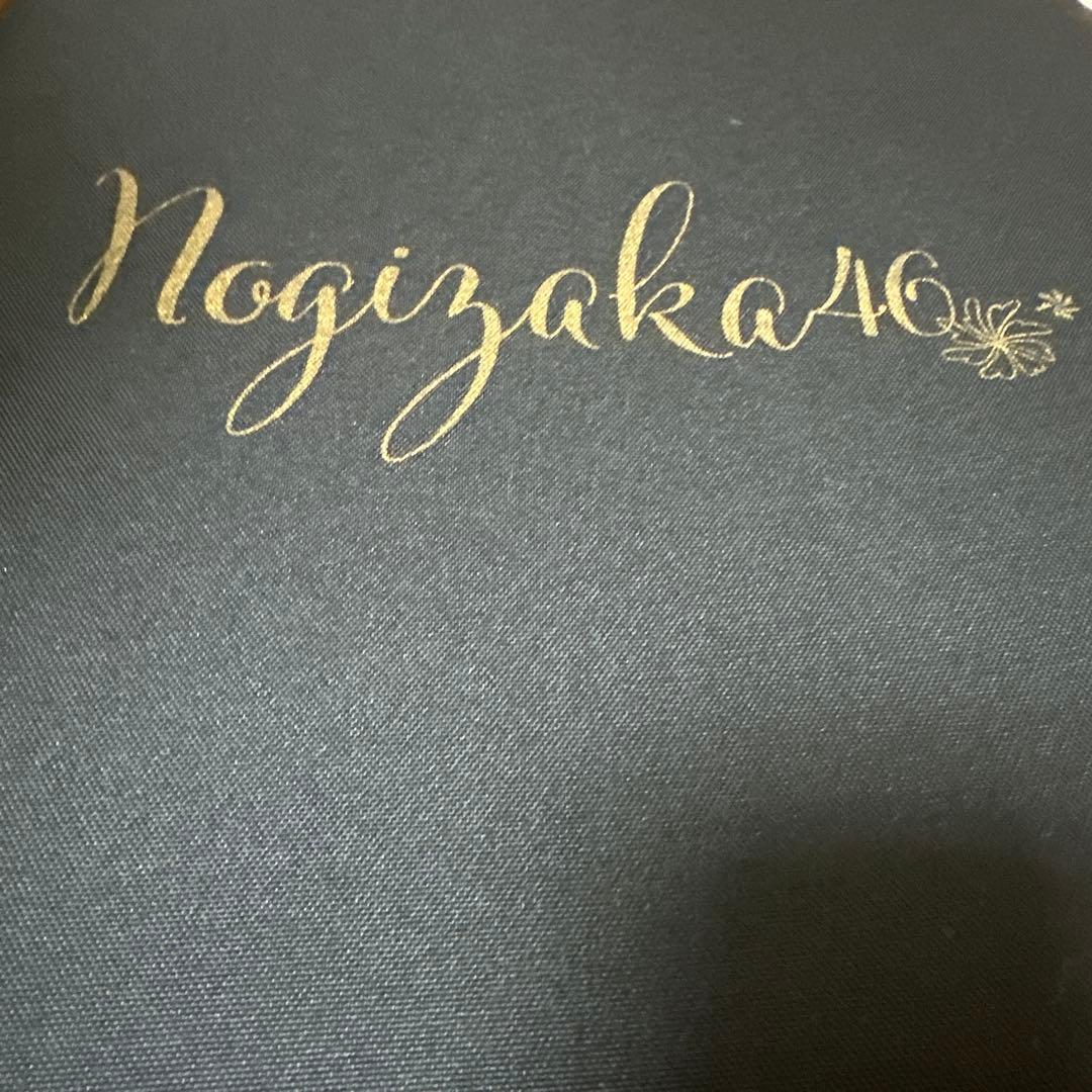 激レア❗️乃木坂46サイン入りBOX - メルカリ