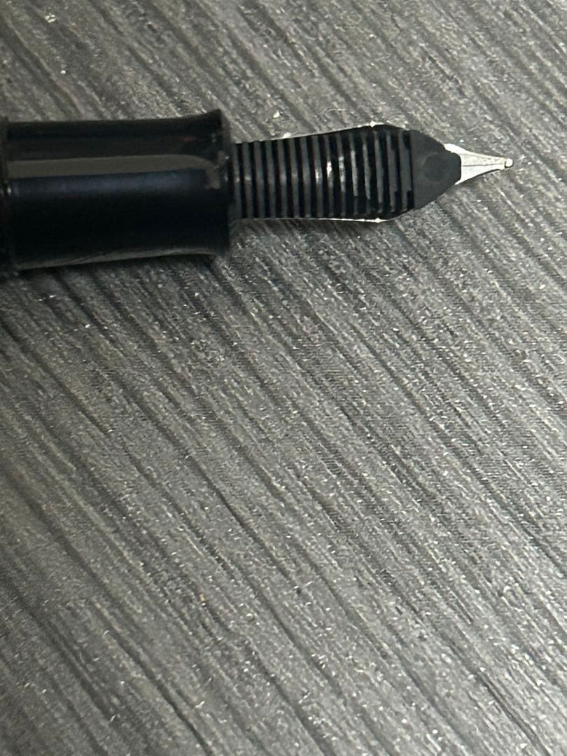 Pelikan 4001 インクとVolkswagen万年筆セット - メルカリ