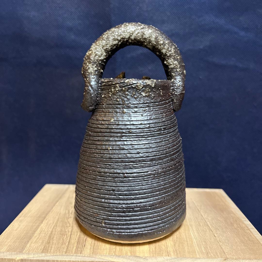 一輪差し／釣鐘形／信楽焼花入／勝己造