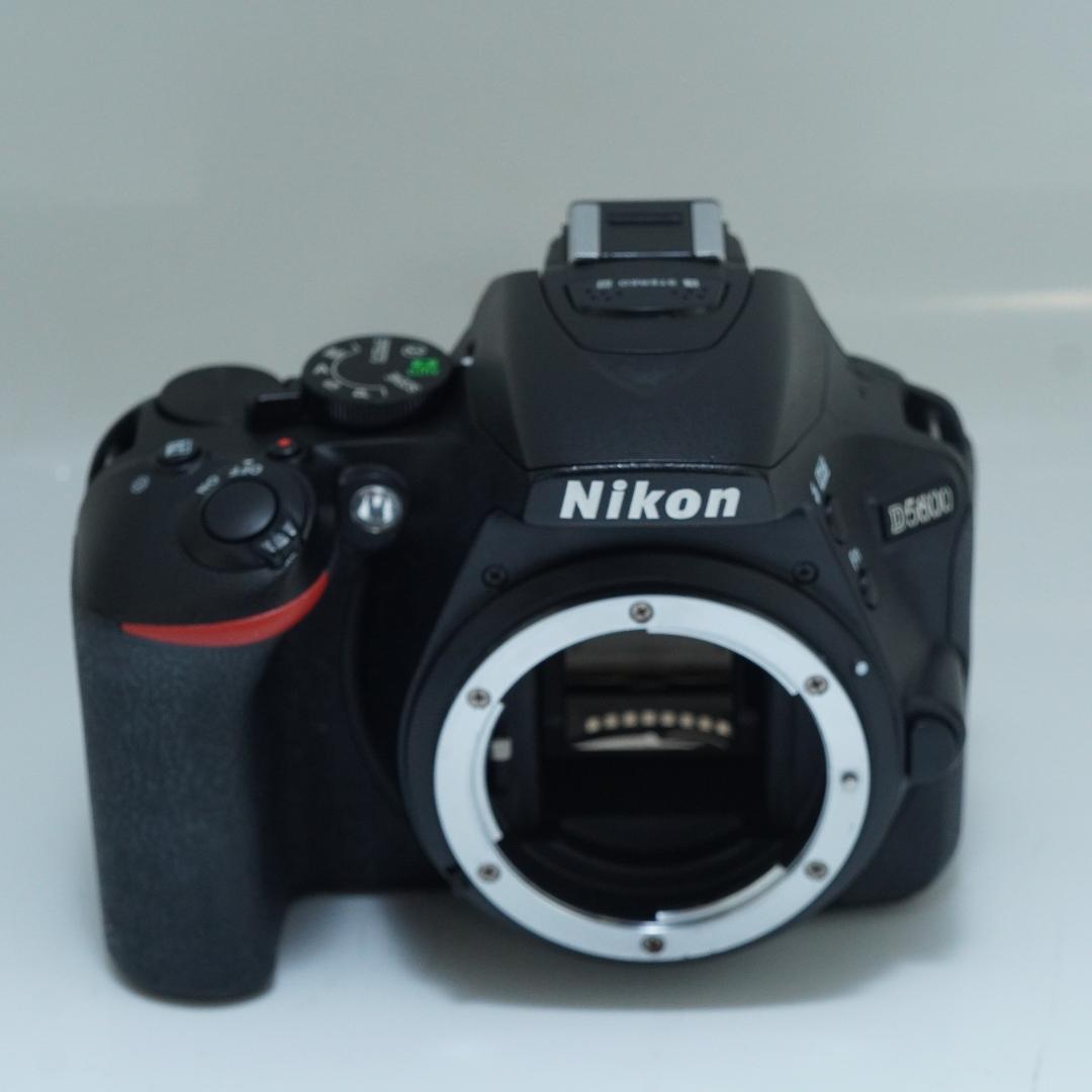 スマホに自動転送Nikon D5600レンズセット - メルカリ