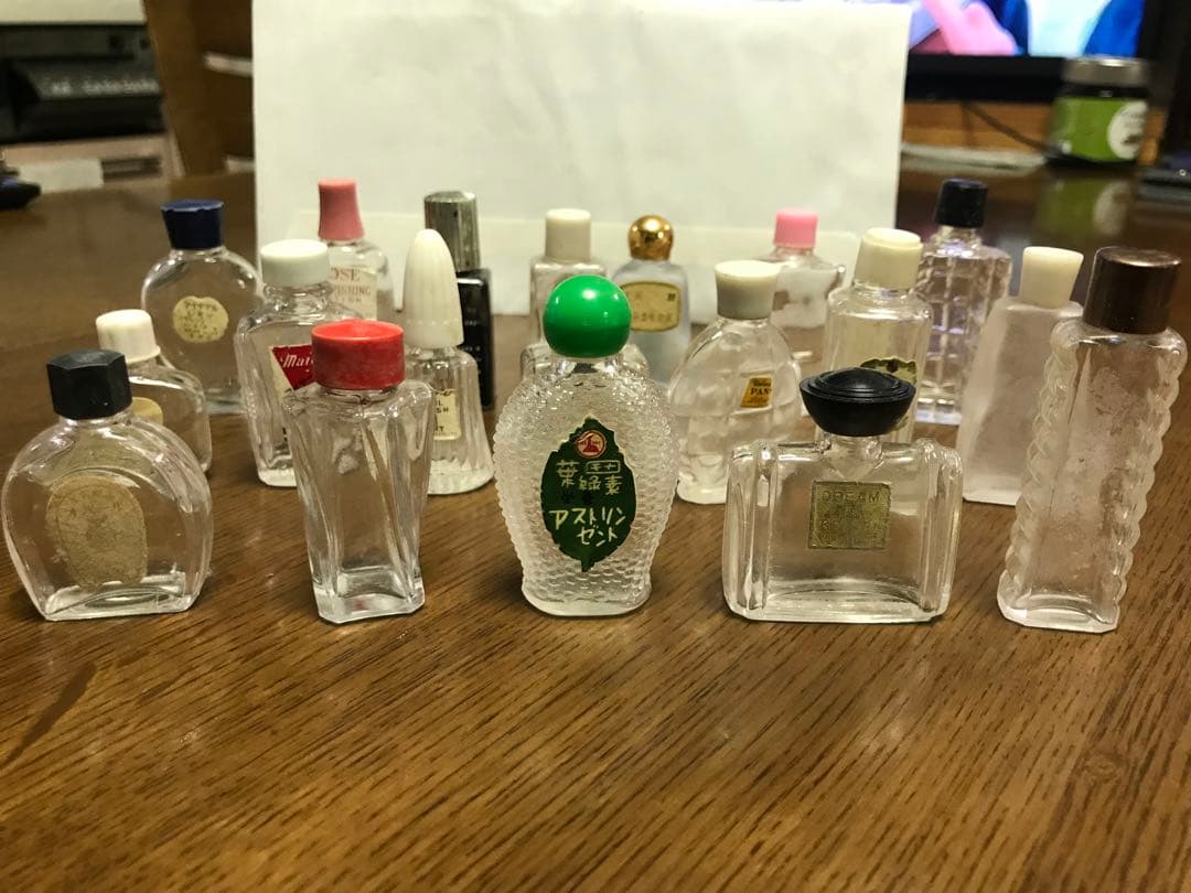 昭和レトロ 化粧水試供品サンプル 空瓶 - メルカリ